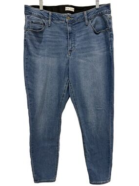 Ava & Viv Women's Skinny Jeans - Medium Wash Blue. 16W